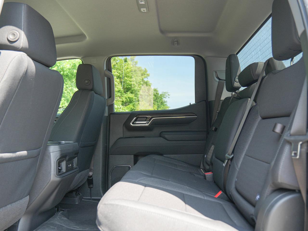 2026 Chevrolet Silverado 1500 LT Trail Boss Photo