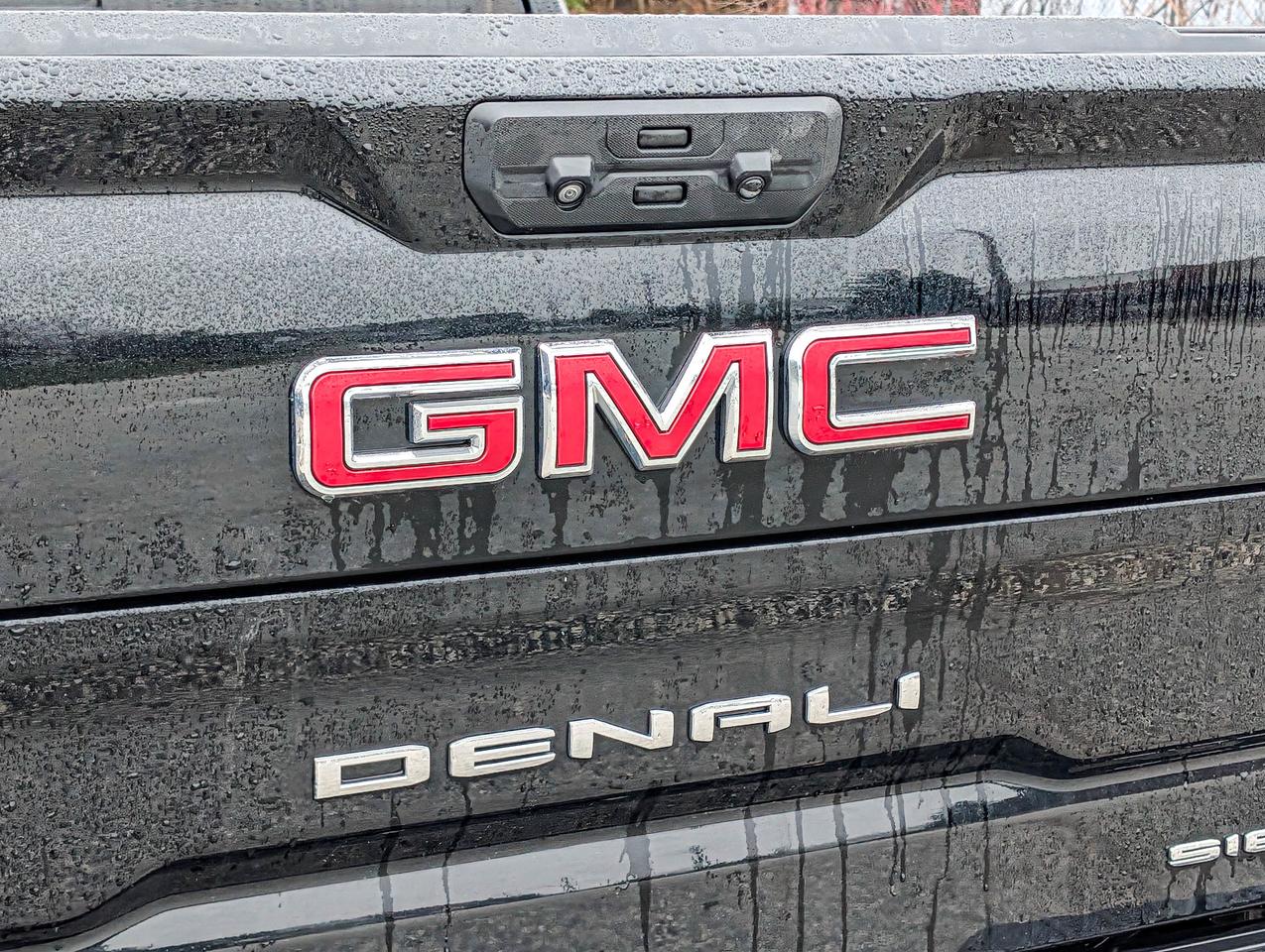 2023 GMC Sierra 1500 Denali Photo