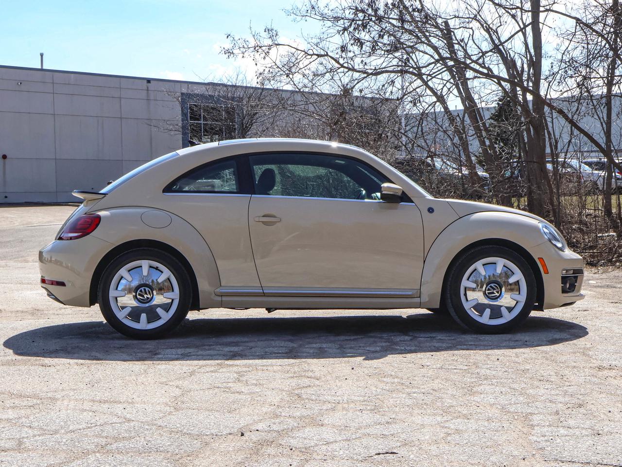 2019 Volkswagen Beetle Wolfsburg Edition Photo