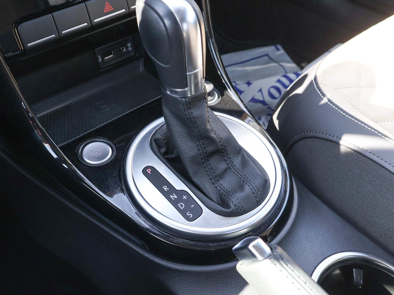2019 Volkswagen Beetle Wolfsburg Edition Photo