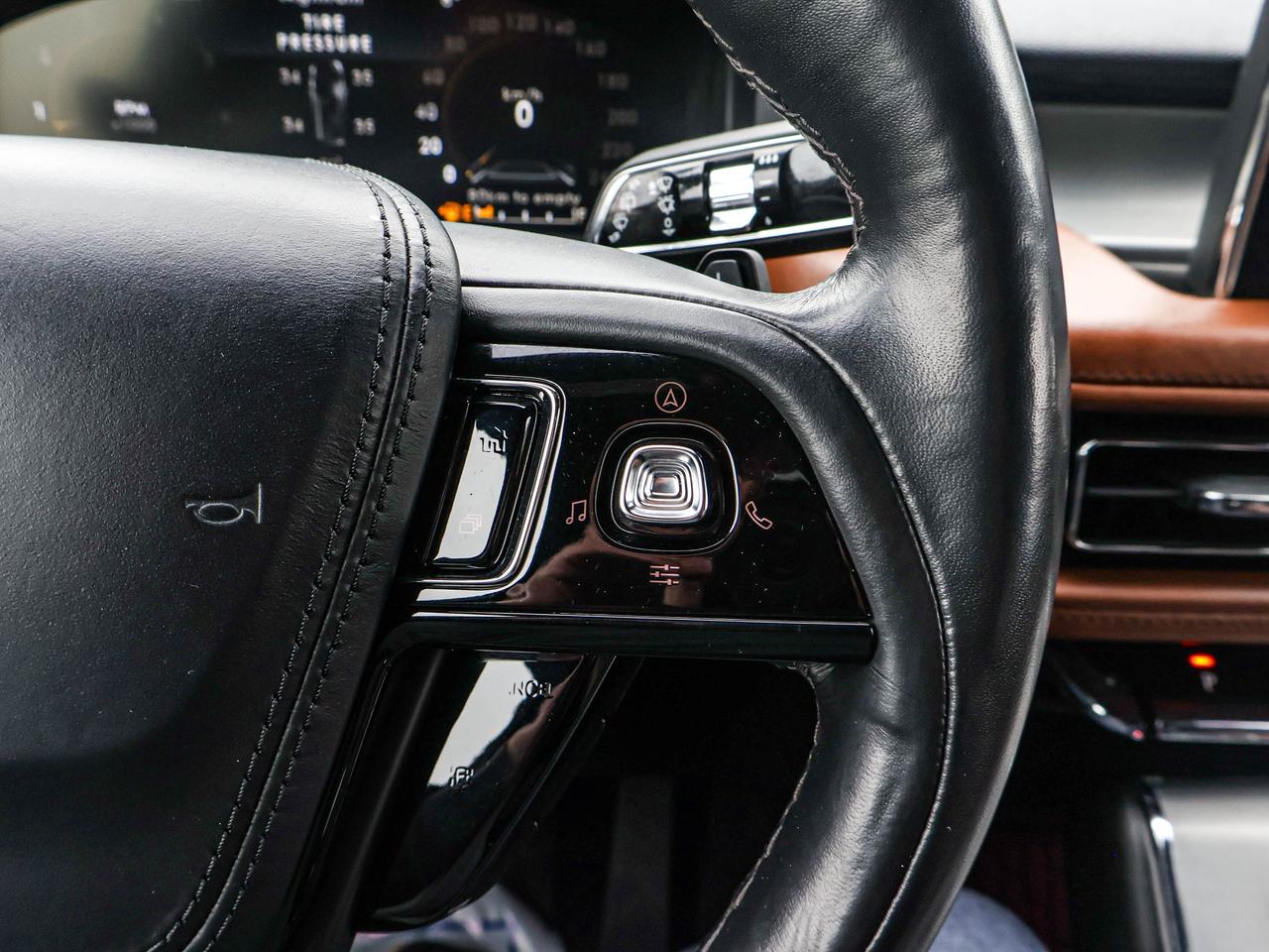 2022 Lincoln Aviator Reserve Photo
