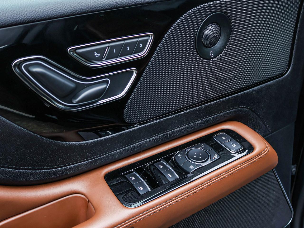 2022 Lincoln Aviator Reserve Photo