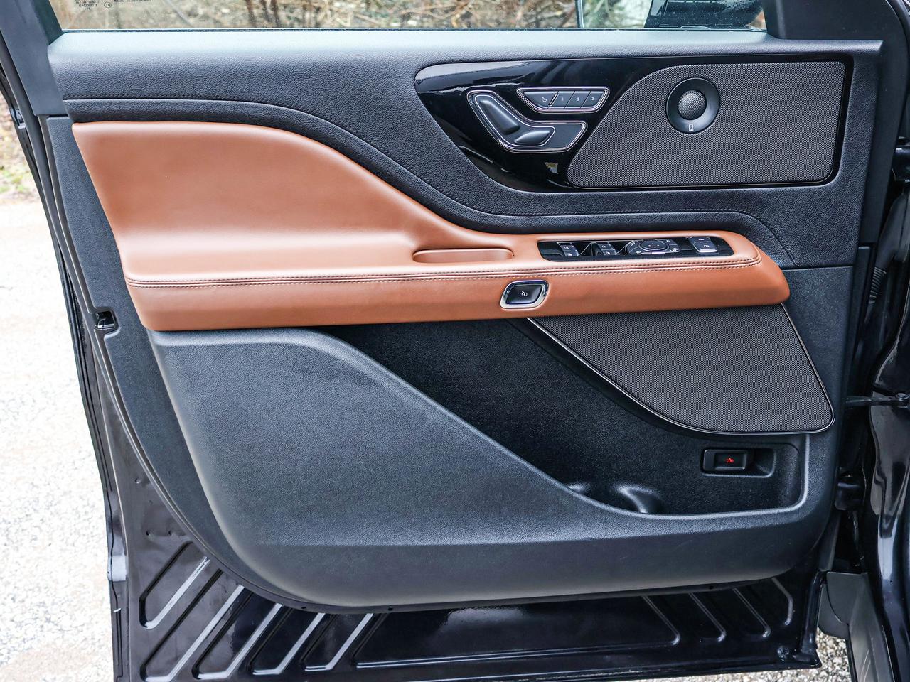 2022 Lincoln Aviator Reserve Photo