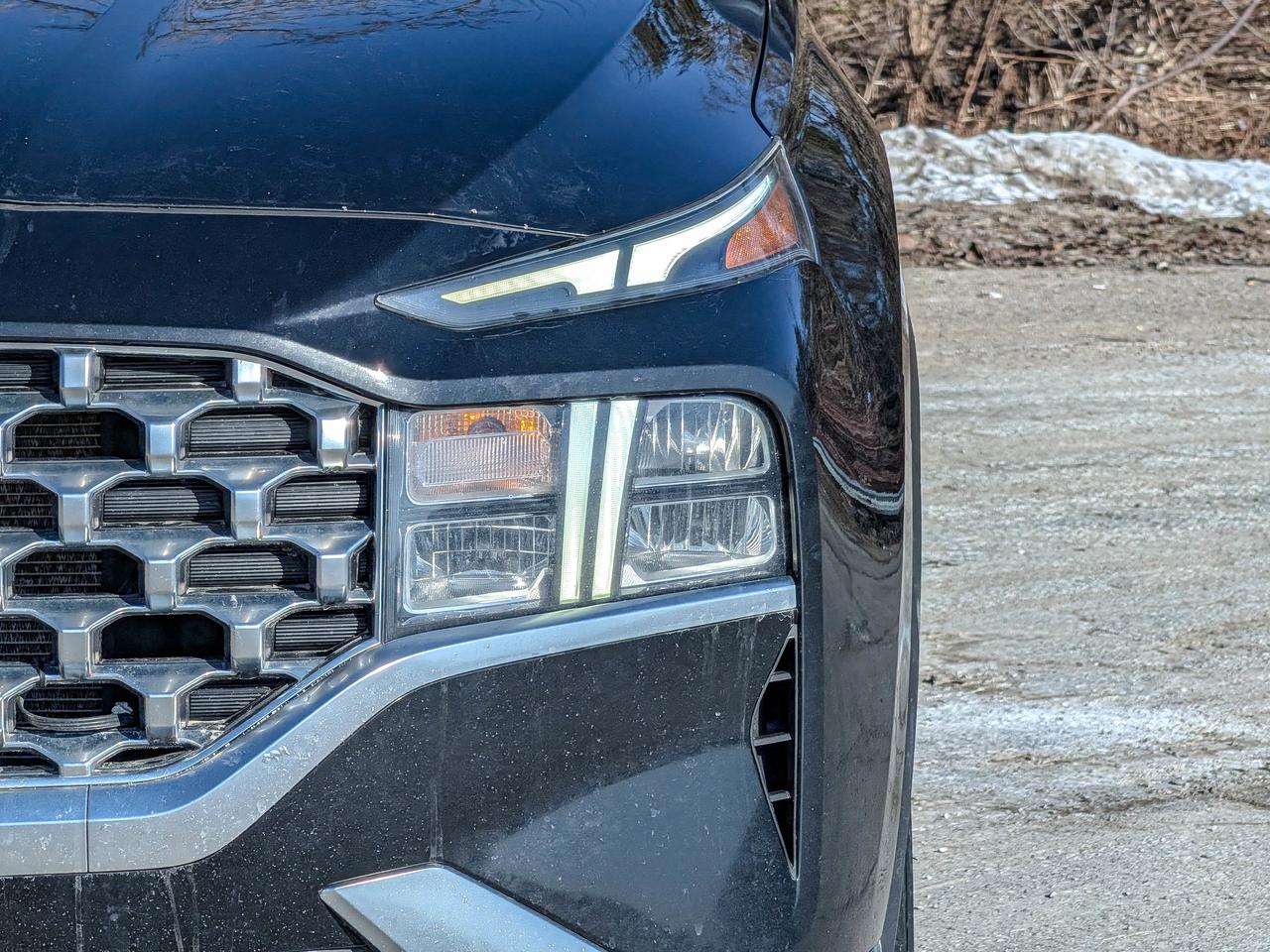 2022 Hyundai Santa Fe Preferred Photo