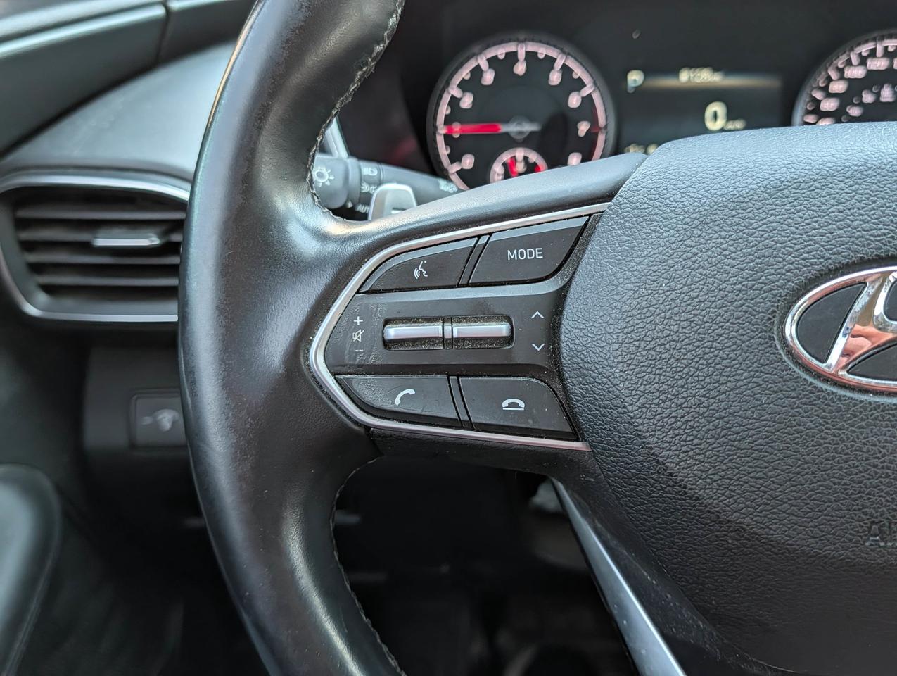 2022 Hyundai Santa Fe Preferred Photo