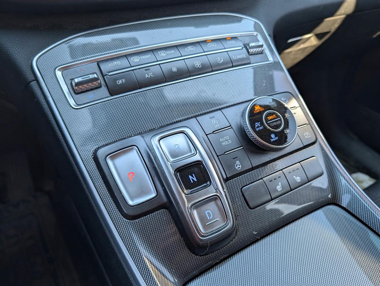 2022 Hyundai Santa Fe Preferred Photo