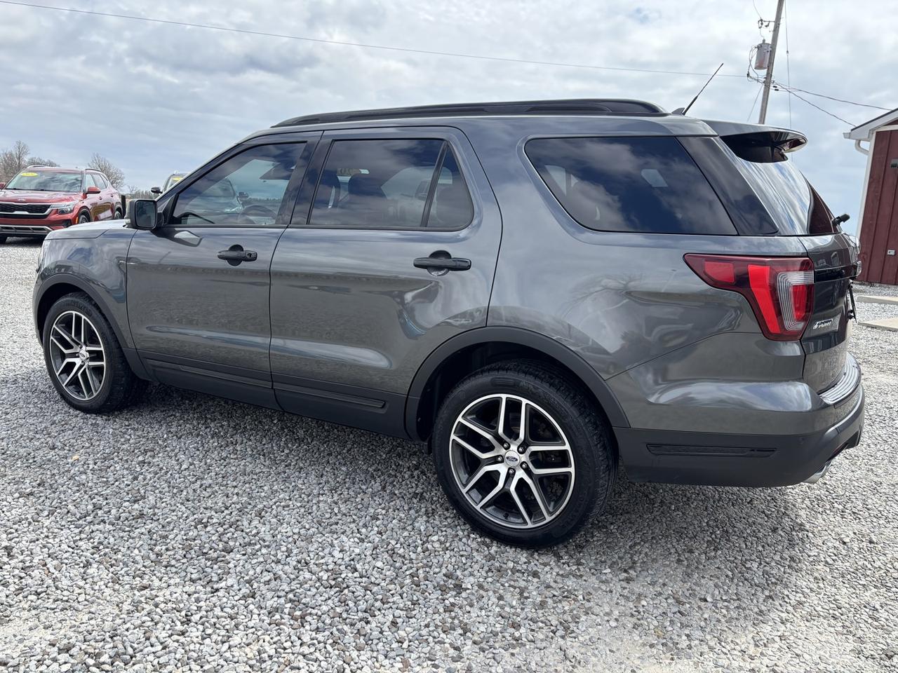2018 Ford Explorer Sport 4WD ~CLEAN CARFAX~ Photo2