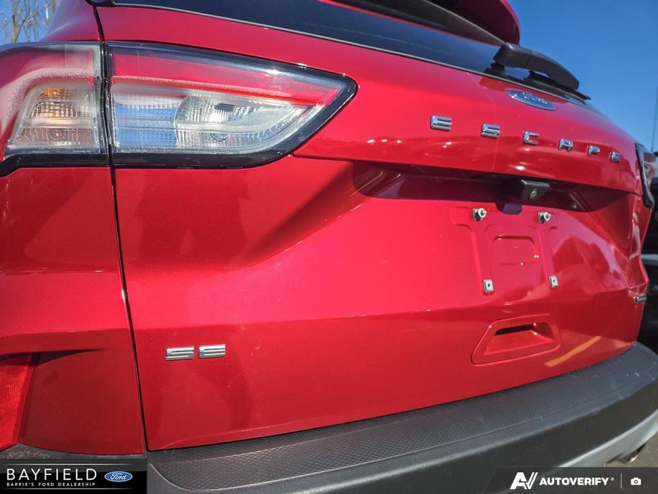 2022 Ford Escape SE Hybrid Photo