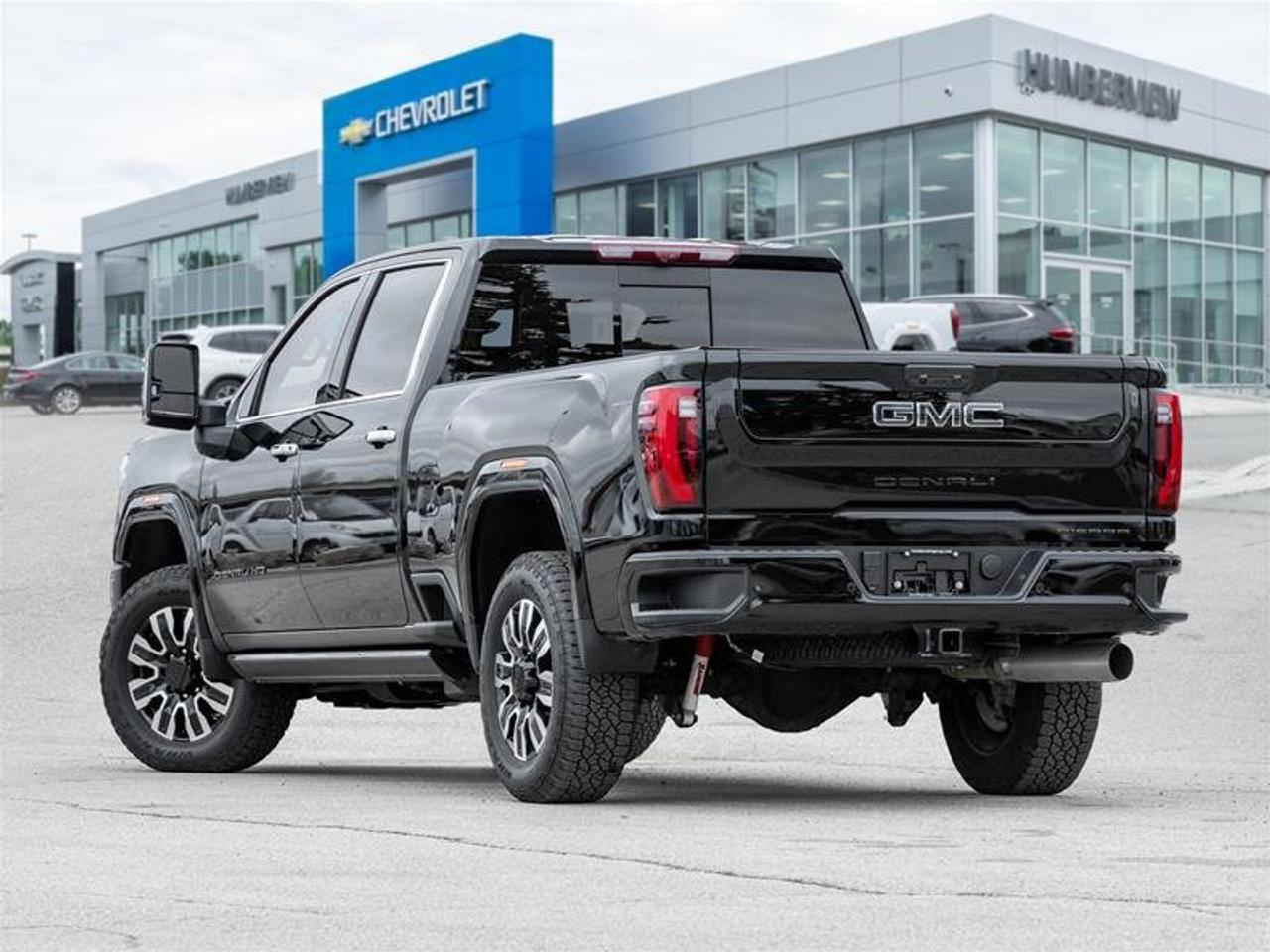 2026 GMC Sierra 2500 HD DENALI ULTIMATE Photo