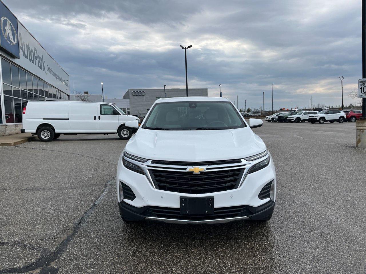 2023 Chevrolet Equinox AWD 4DR LT Photo2