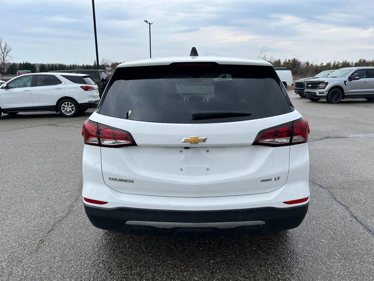 2023 Chevrolet Equinox AWD 4DR LT Photo