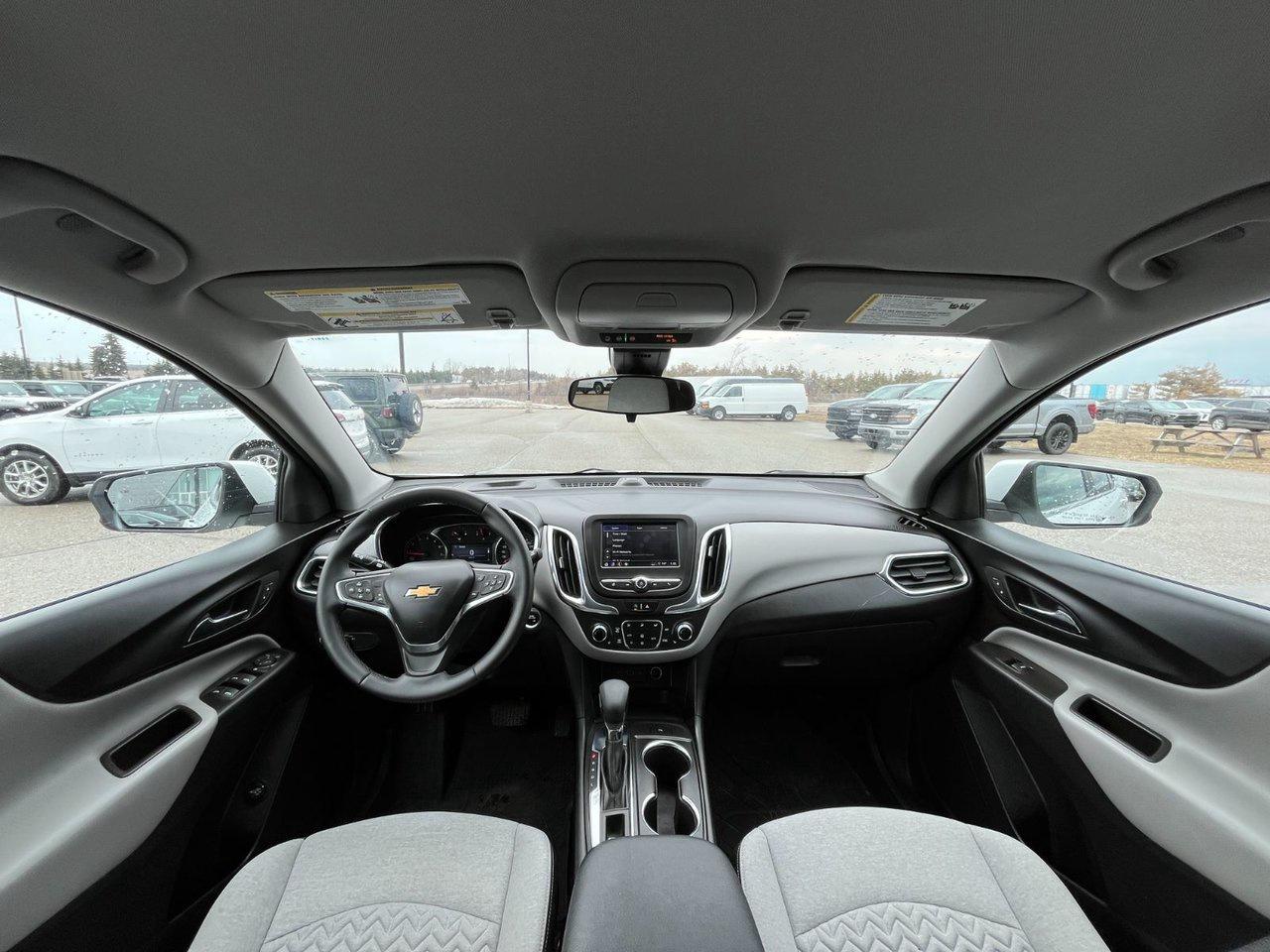 2023 Chevrolet Equinox AWD 4DR LT Photo