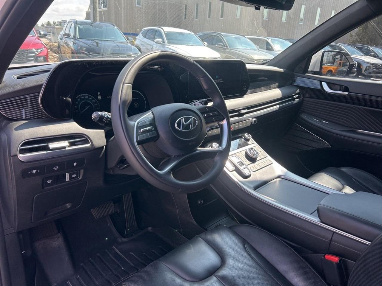2023 Hyundai PALISADE AWD Ultimate Calligraphy 7P Photo