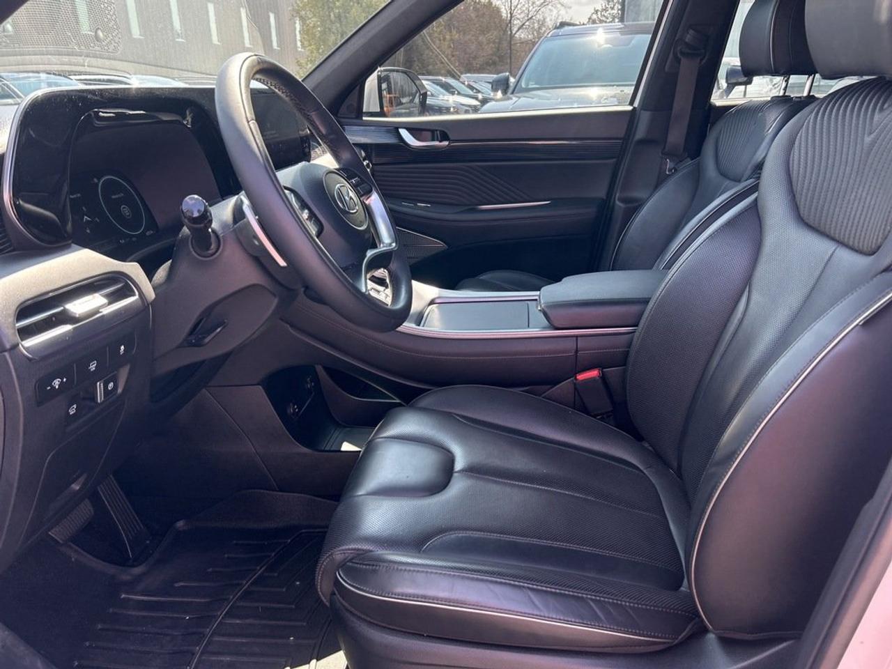 2023 Hyundai PALISADE AWD Ultimate Calligraphy 7P Photo