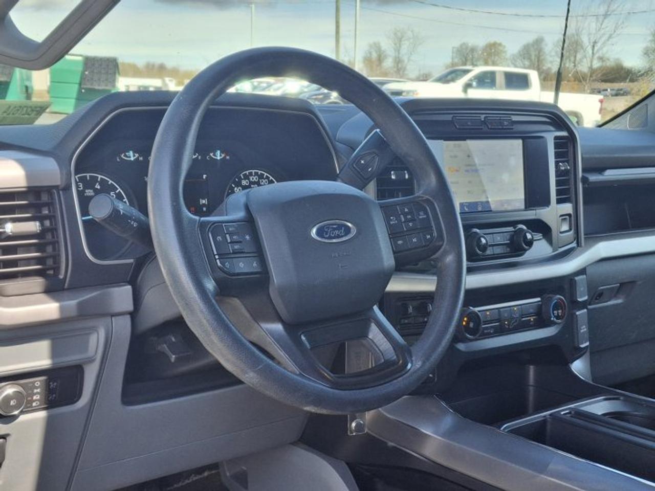 2022 Ford F-150 XLT | 3.5L EcoBoost | XTR | Tow Pkg | Bucket Seats | Tailgate Step | CarPlay and More ! Photo