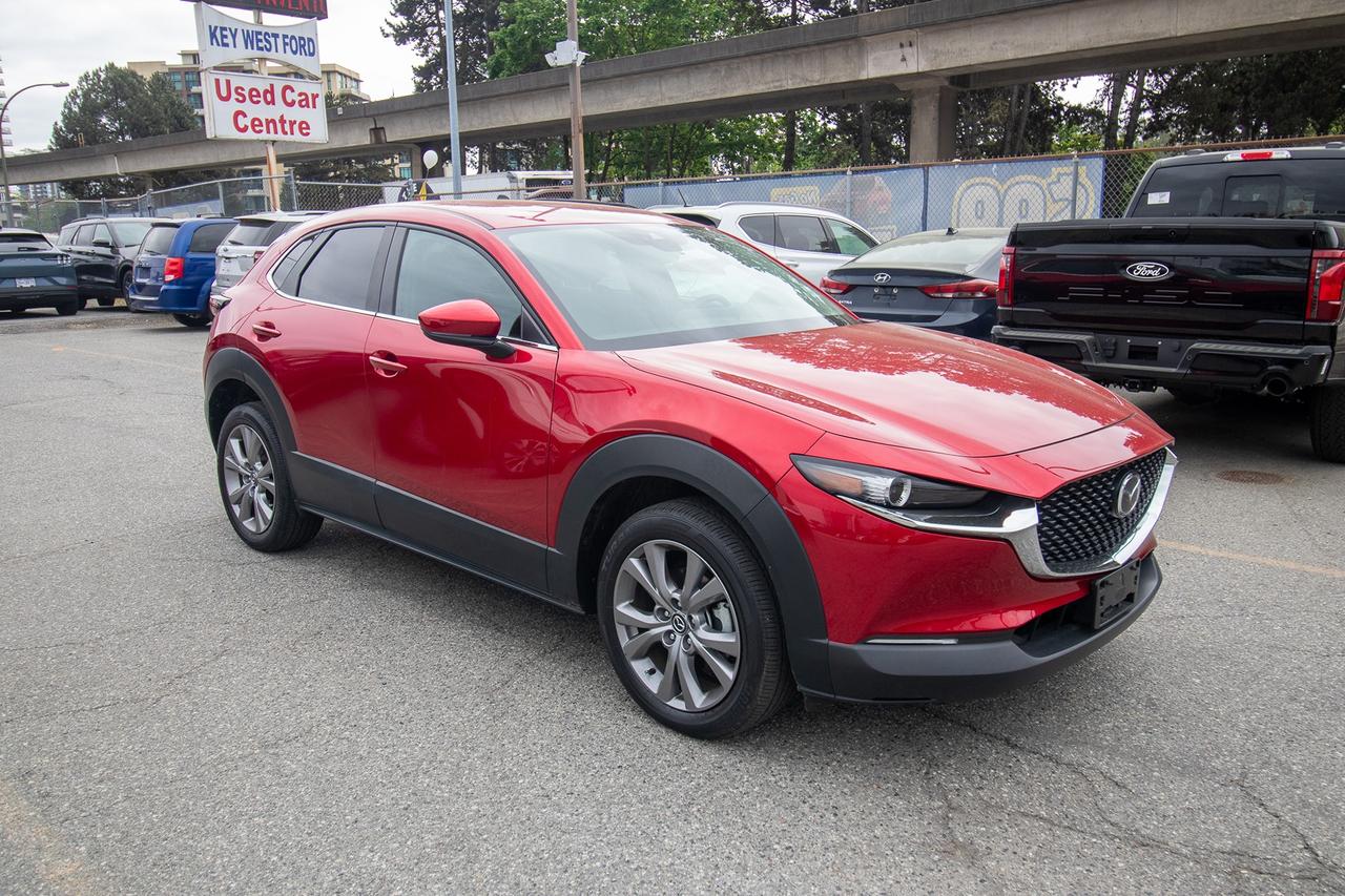 2022 Mazda CX-30 Preferred Photo3