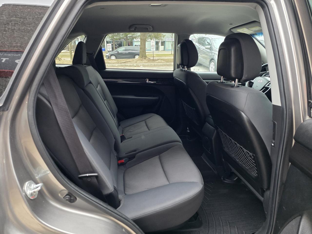 2012 Kia Sorento  Photo
