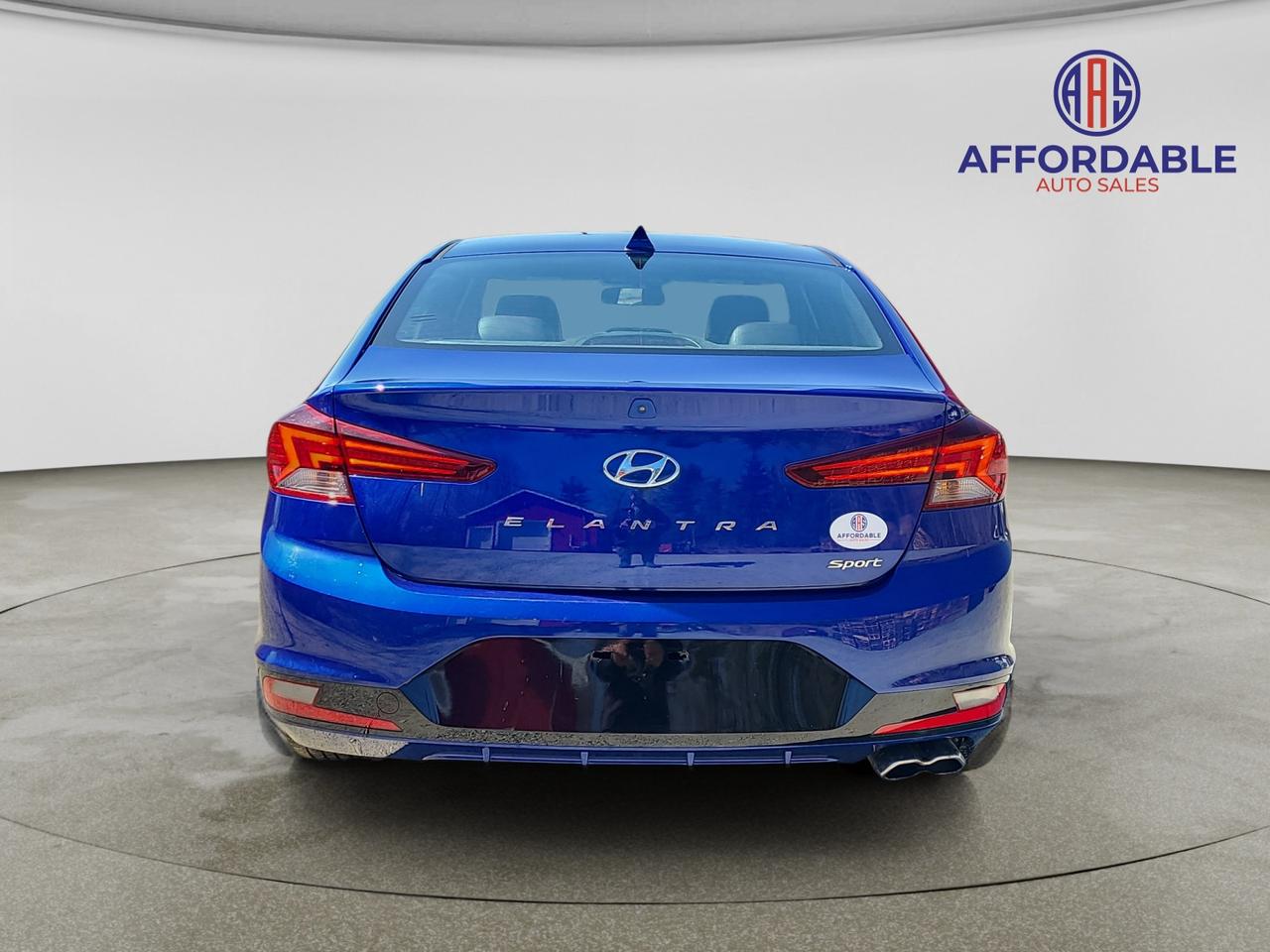 2019 Hyundai Elantra Sport - Photo #4
