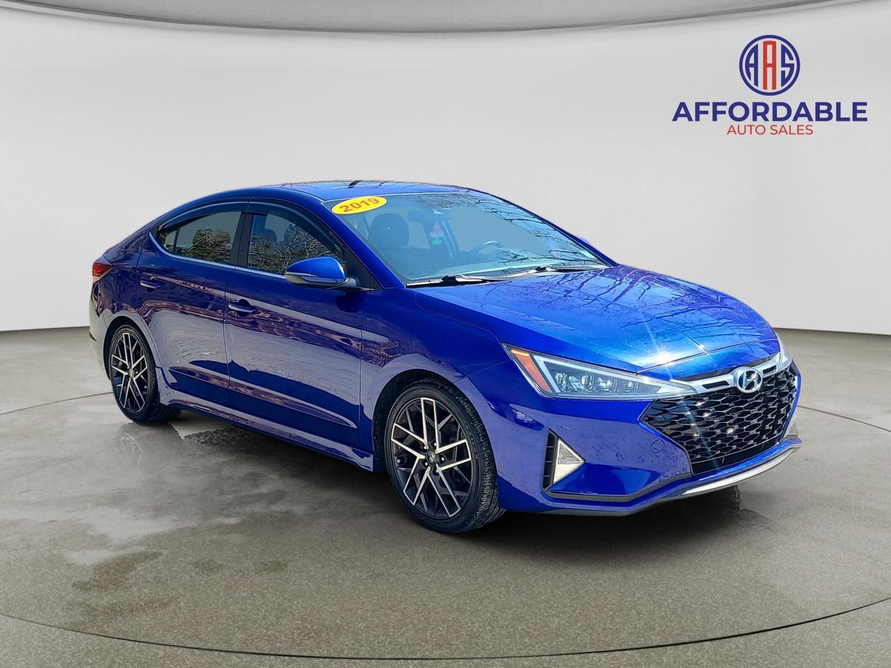 2019 Hyundai Elantra Sport Photo