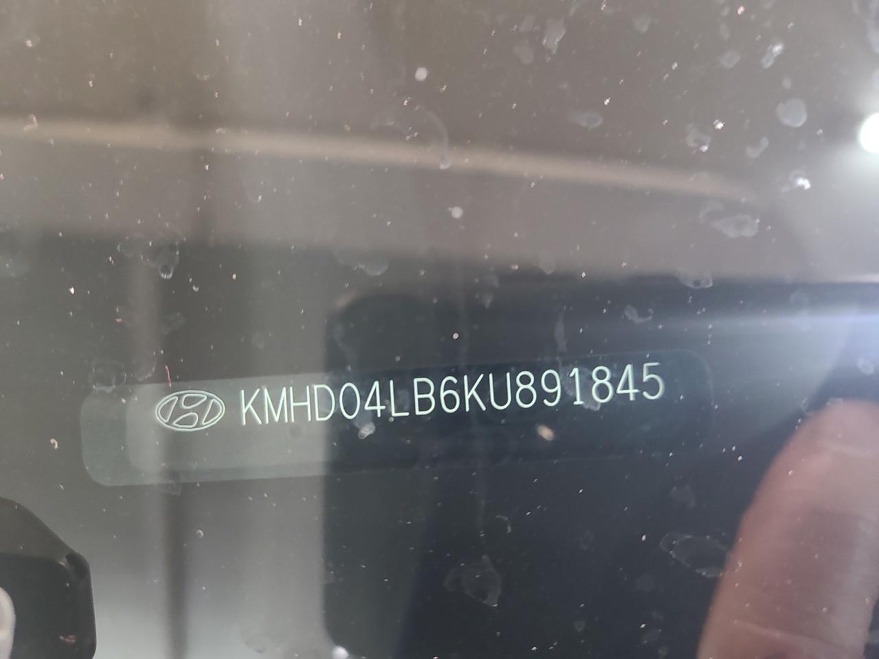 2019 Hyundai Elantra Sport - Photo #20