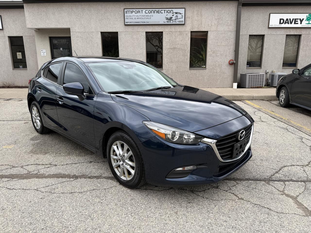 2018 Mazda MAZDA3 GS SPORT,SHARP!6 SPD.MANUAL,SUNROOF,CERTIFIED! Photo