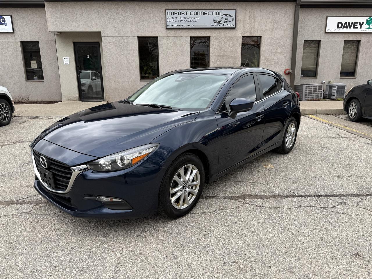 2018 Mazda MAZDA3 GS SPORT,SHARP!6 SPD.MANUAL,SUNROOF,CERTIFIED! Photo