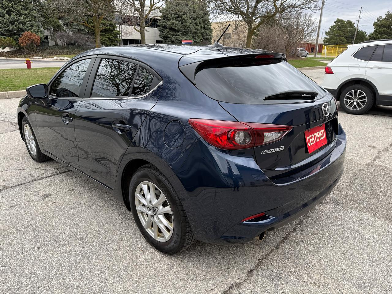 2018 Mazda MAZDA3 GS SPORT,SHARP!6 SPD.MANUAL,SUNROOF,CERTIFIED! Photo