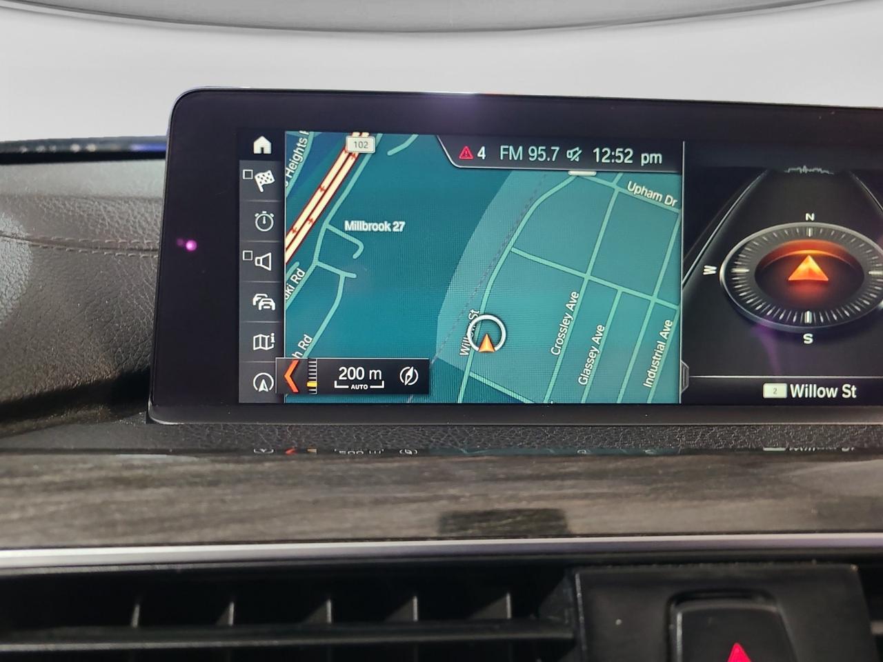 2018 BMW 3 Series 330i xDrive Photo