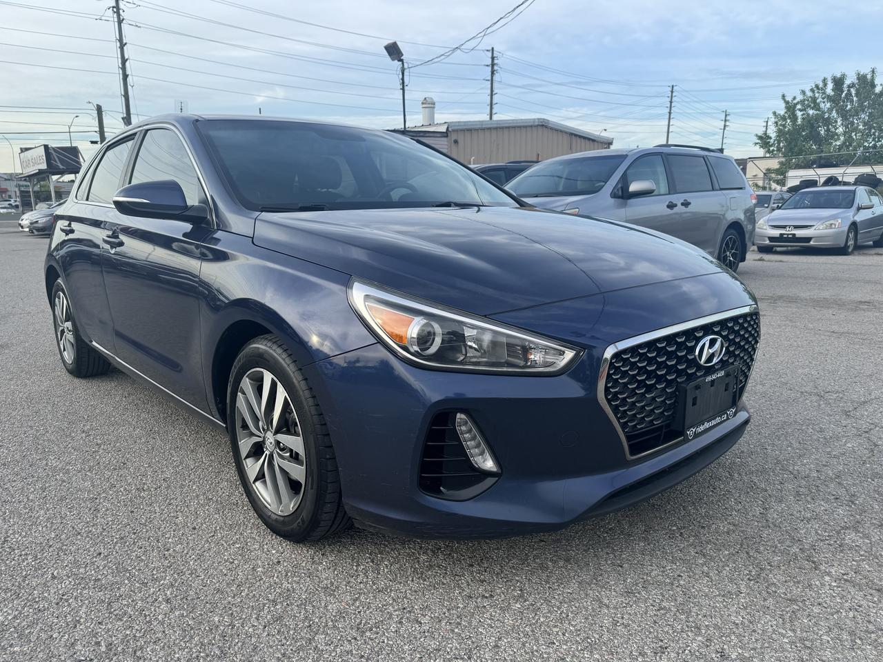 2018 Hyundai Elantra GT GL Photo