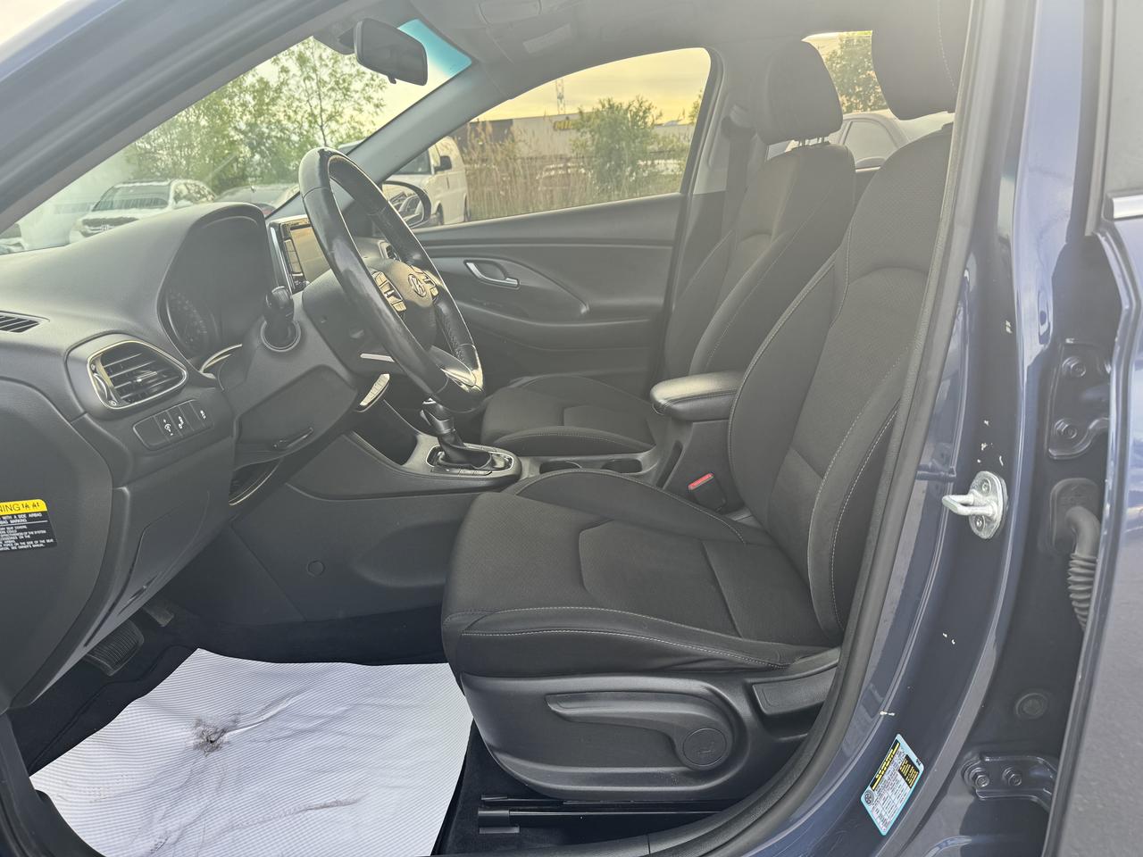 2018 Hyundai Elantra GT GL Photo