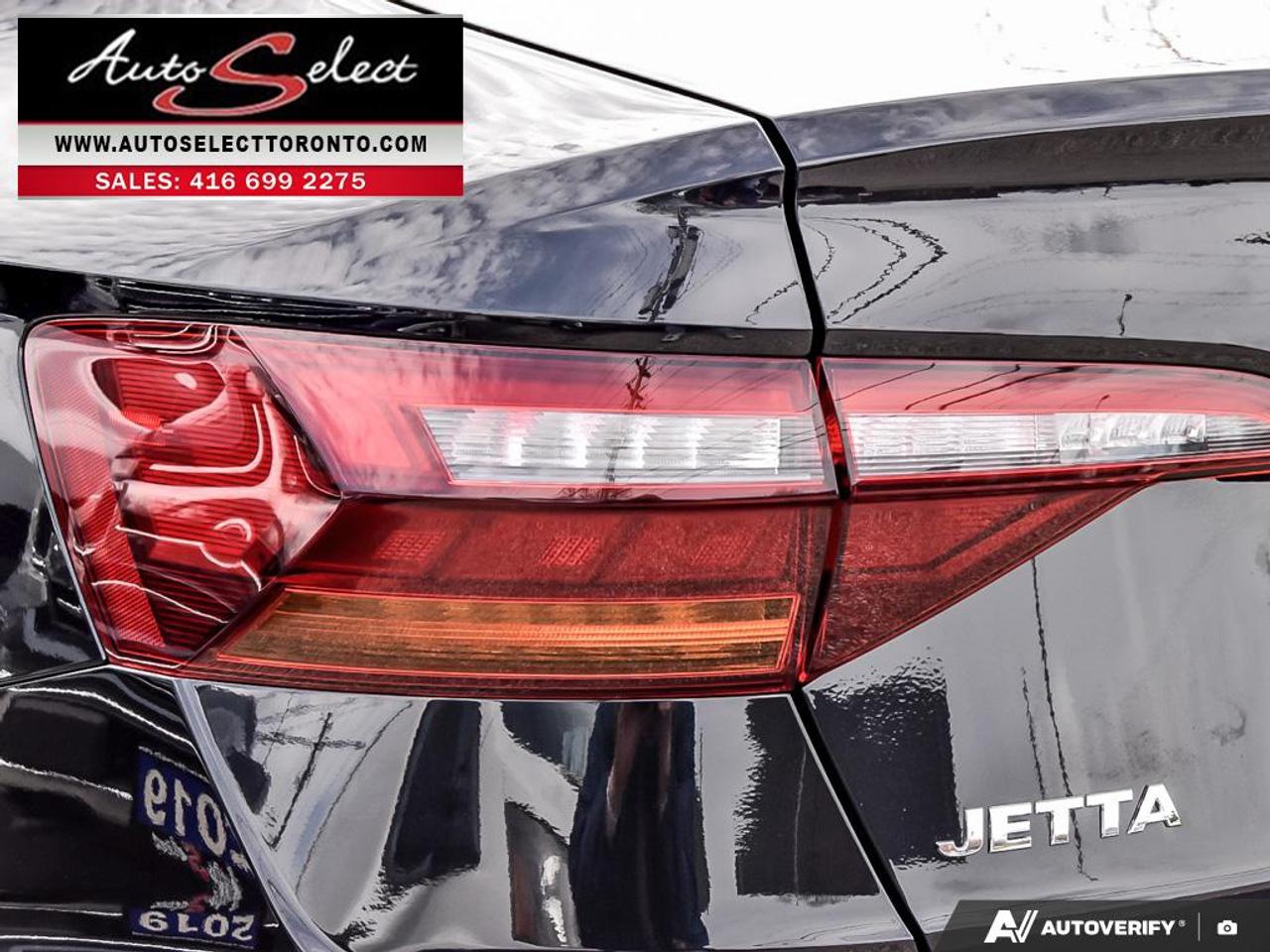 2019 Volkswagen Jetta Execline Apple Carplay - Android Auto - Sunroof - Leather Photo