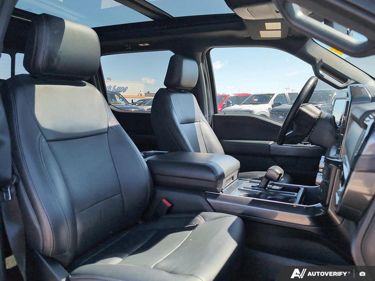 2023 Ford F-150 XLT HYBRID | BLACK APPERANCE PKG | MOON ROOF Photo