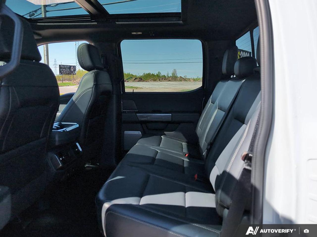 2023 Ford F-150 XLT HYBRID | BLACK APPERANCE PKG | MOON ROOF Photo
