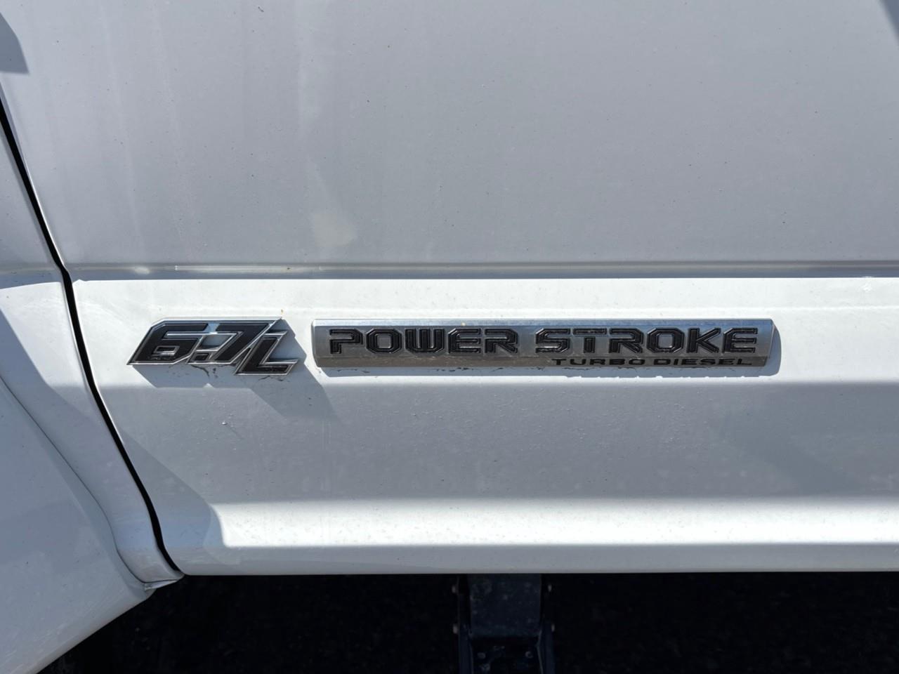 2022 Ford F-450 Platinum Photo