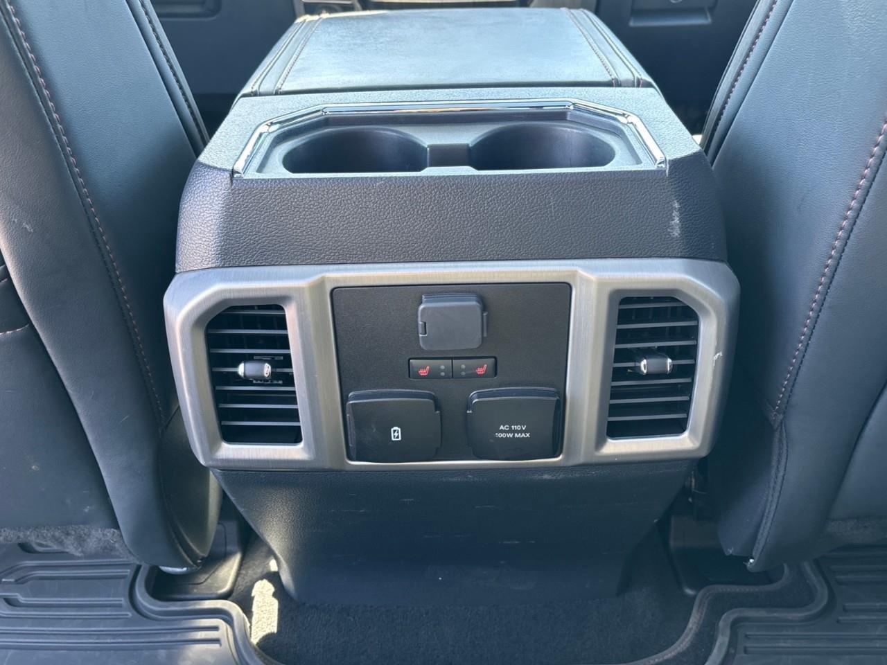 2022 Ford F-450 Platinum Photo