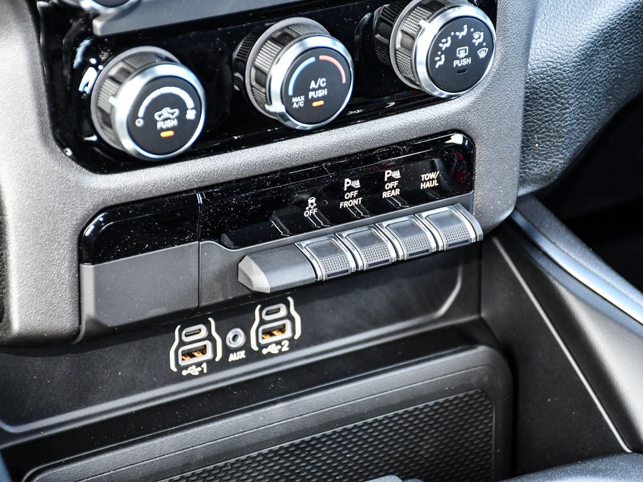 2026 RAM 1500  Photo
