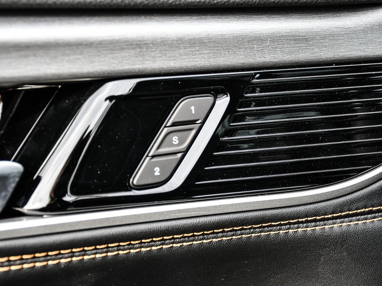 2026 Jeep Grand Wagoneer  Photo