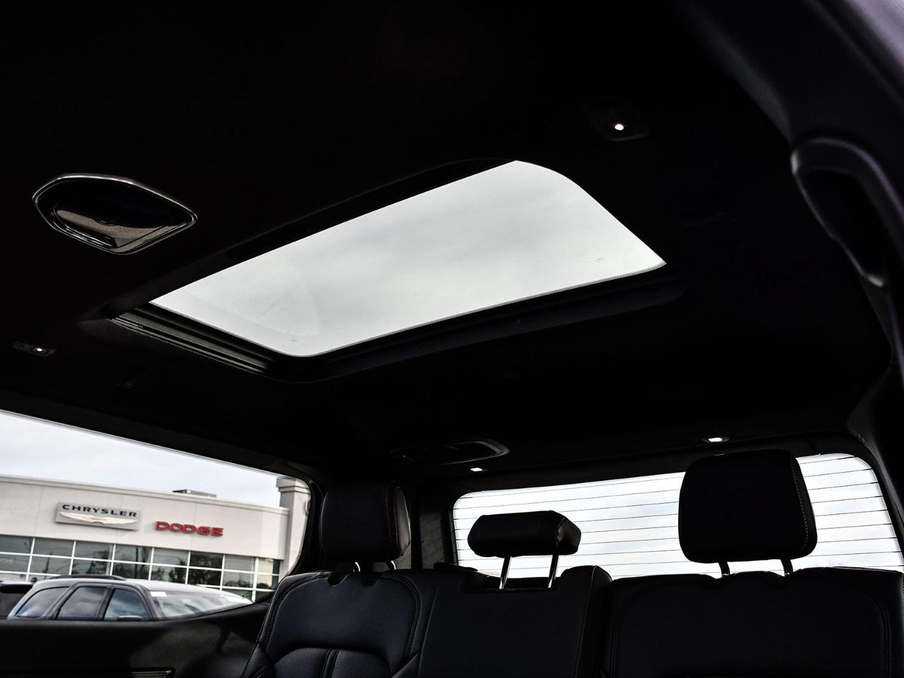 2026 Jeep Grand Wagoneer  Photo