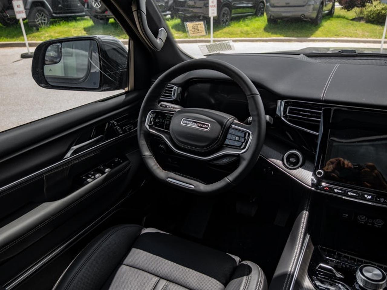 2026 Jeep Grand Wagoneer SUMMIT OBSIDIAN Photo