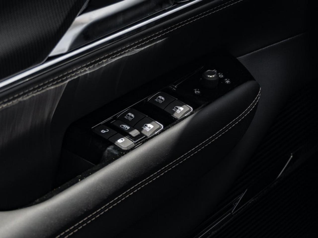 2026 Jeep Grand Wagoneer SUMMIT OBSIDIAN Photo
