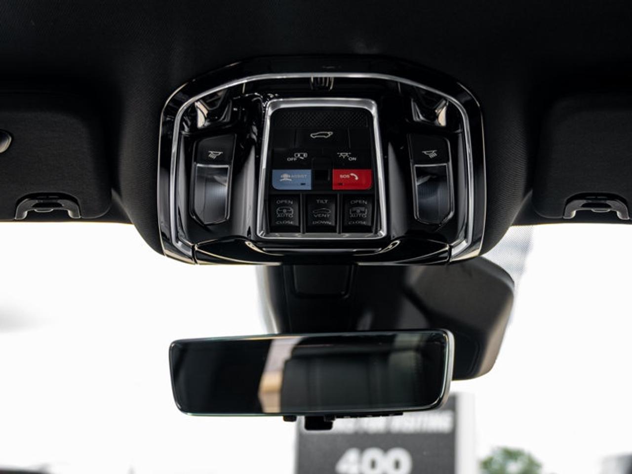 2026 Jeep Grand Wagoneer SUMMIT OBSIDIAN Photo