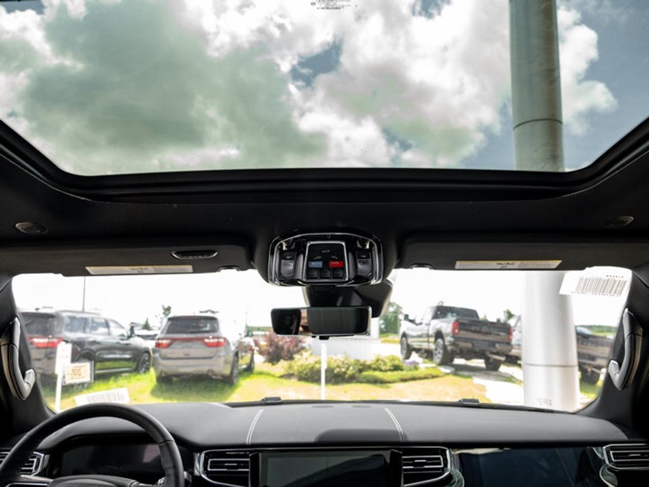 2026 Jeep Grand Wagoneer SUMMIT OBSIDIAN Photo