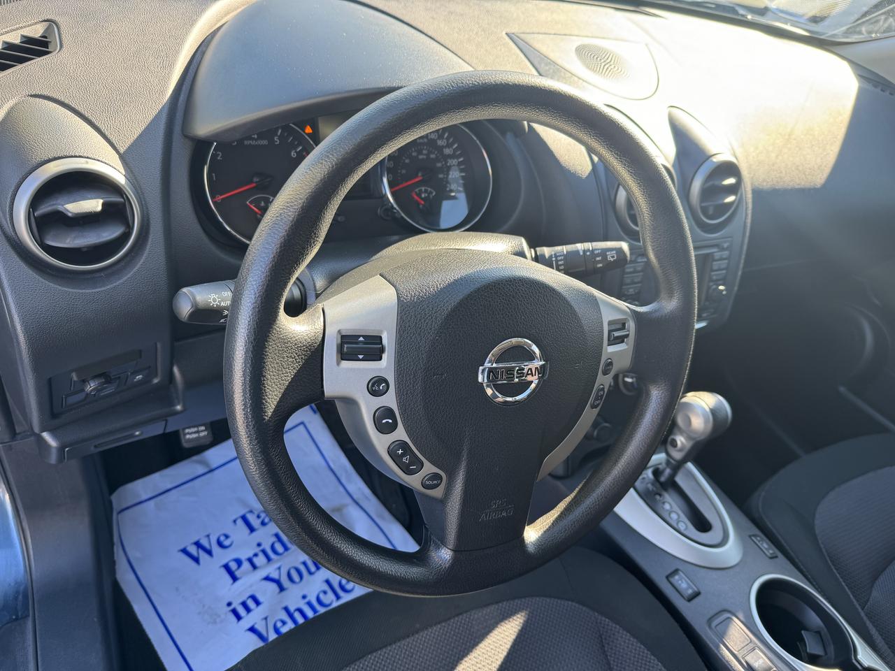 2013 Nissan Rogue SV Photo