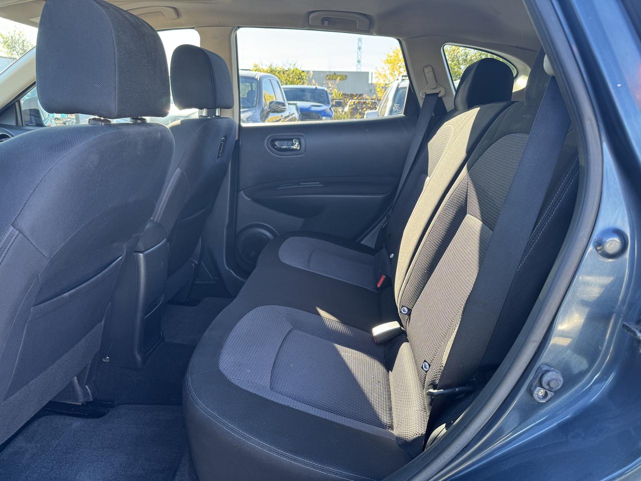 2013 Nissan Rogue SV Photo