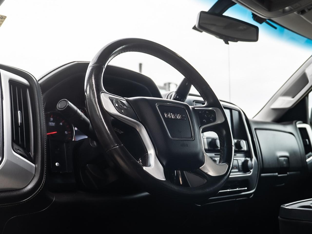 2015 GMC Sierra 1500 SLE Photo12