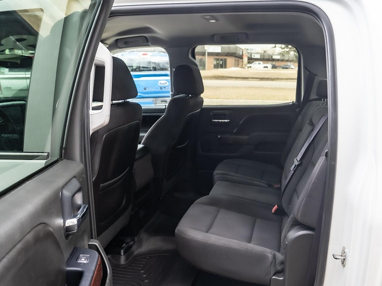 2015 GMC Sierra 1500 SLE Photo16