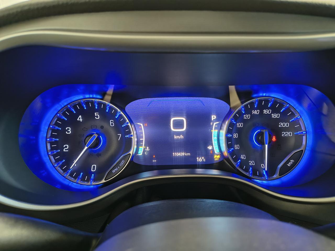 2022 Chrysler Pacifica Touring L Photo0