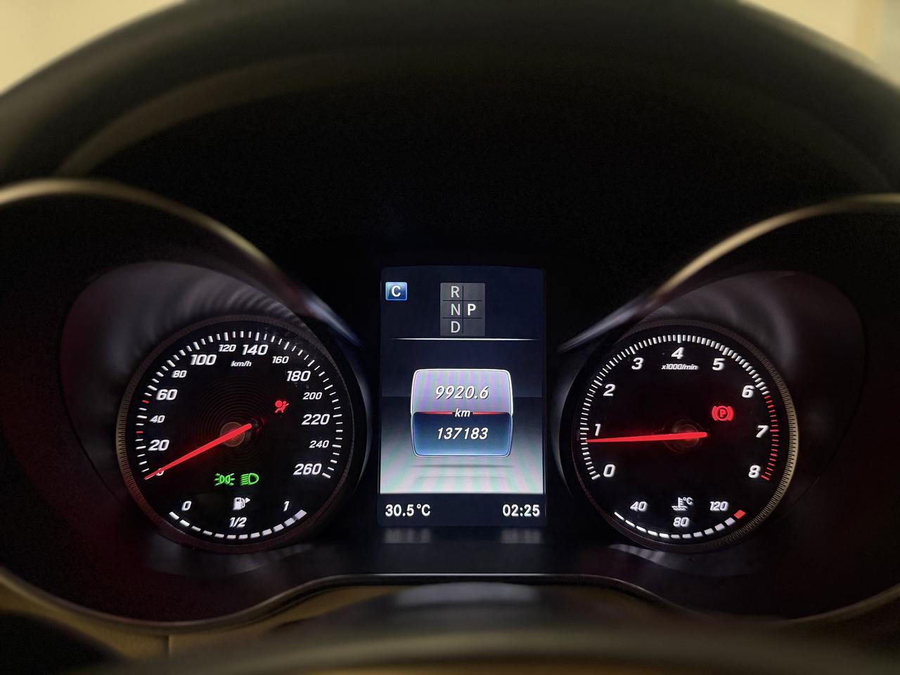 2019 Mercedes-Benz GLC 300 GLC 300 | BEIGE INTERIOR Photo