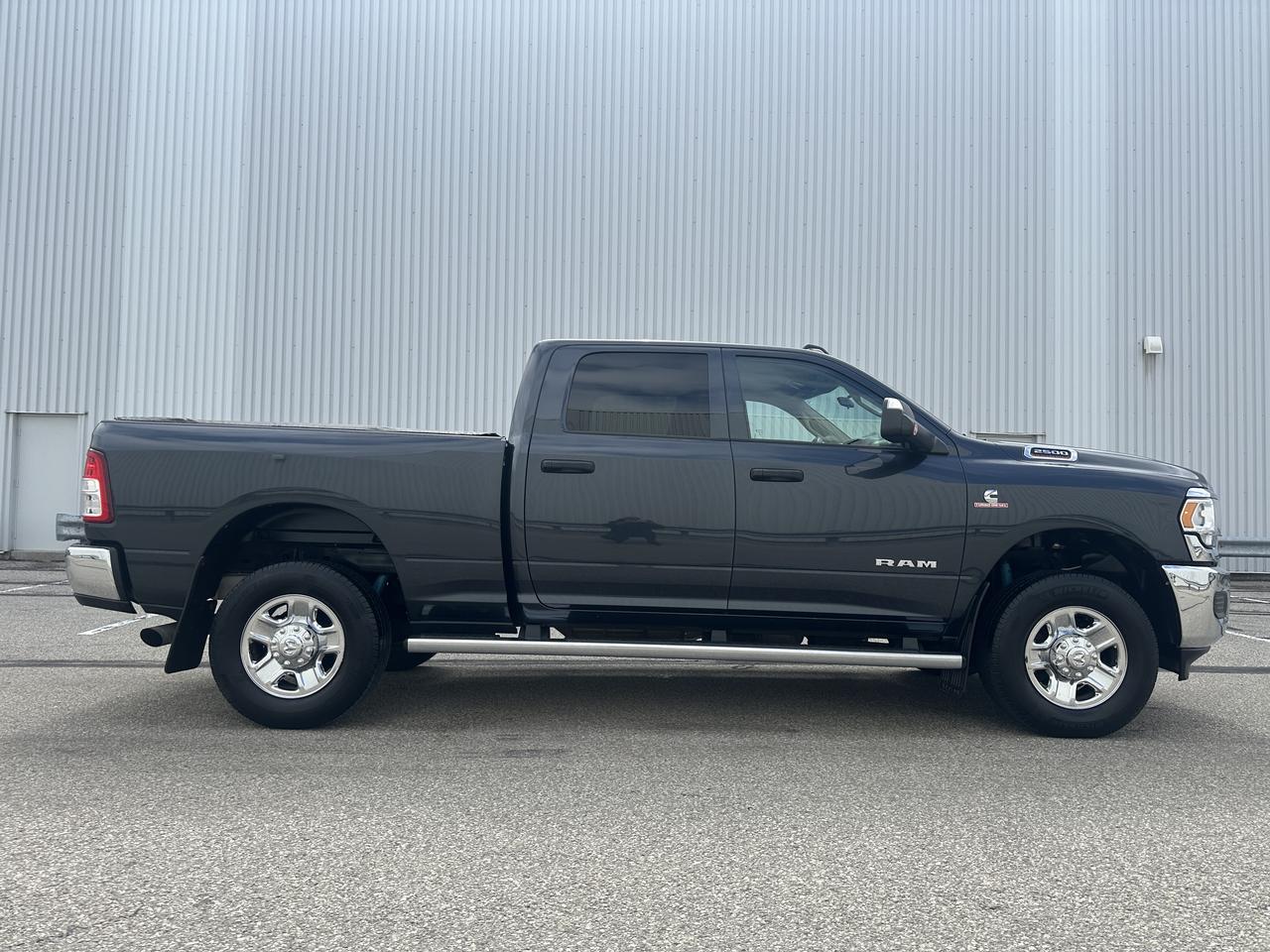 2019 RAM 2500 Heavy Duty 6.7 Cummins Diesel Crew Cab 4WD Photo