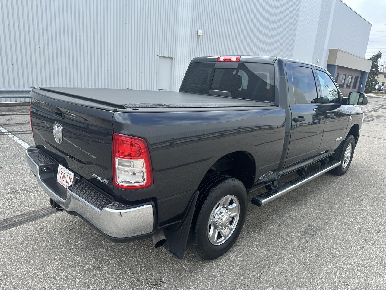 2019 RAM 2500 Heavy Duty 6.7 Cummins Diesel Crew Cab 4WD Photo
